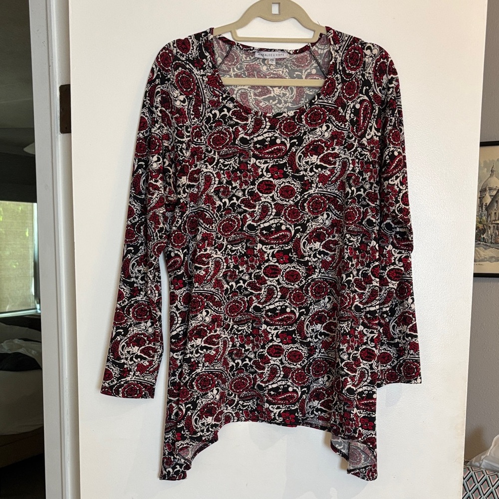 Women's Paisley Long Sleeve Top